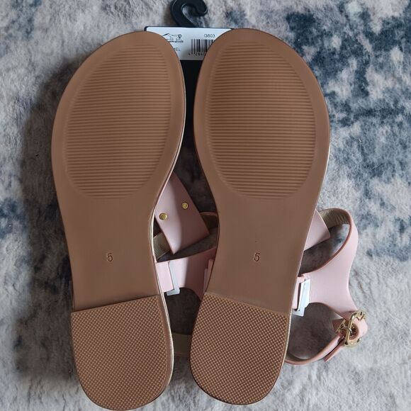 Guess Caramel T-Strap Sandal In Light Pink Size 5 - Picture 4 of 6